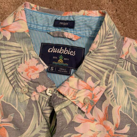 Chubbies The Resort Wear Slub Poplin Friday Shirt - Picture 3 of 5